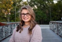 senior photos 2260603 1280