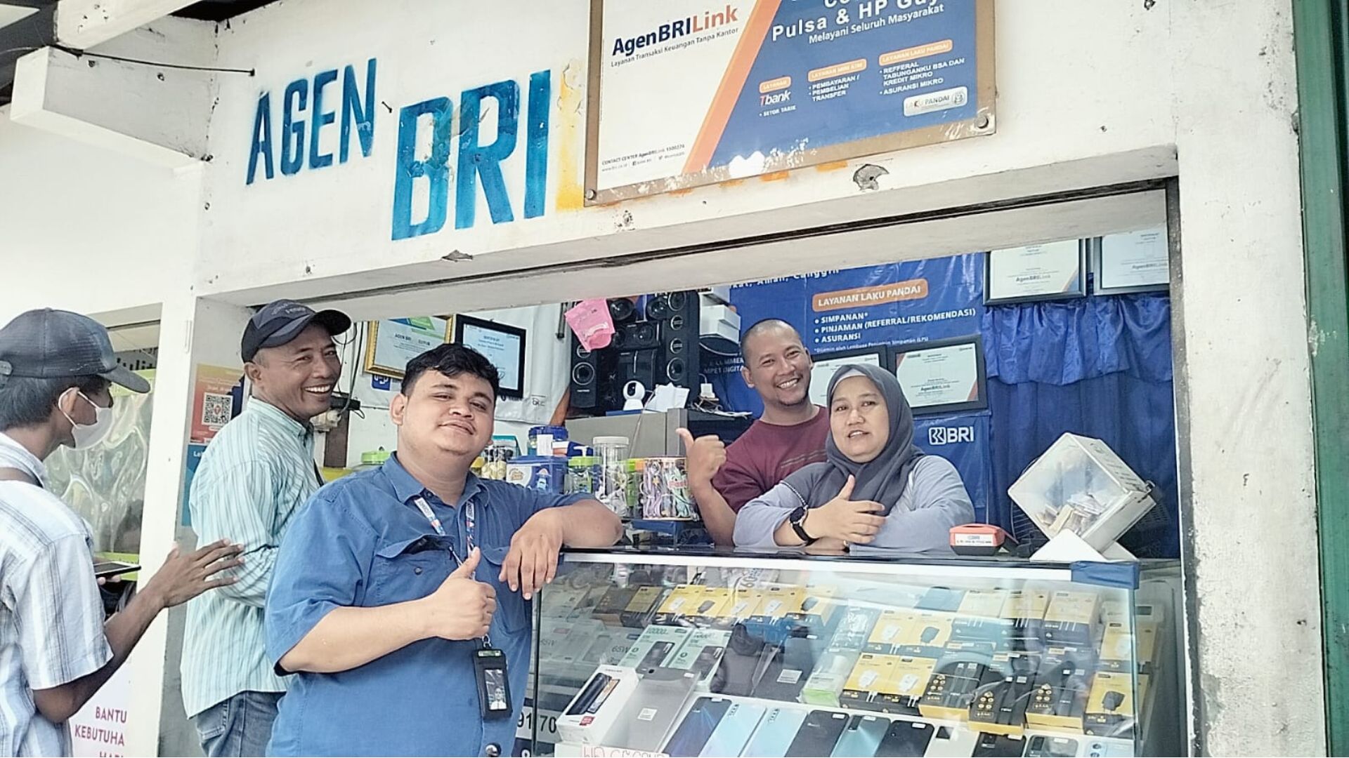 Mengenal Produk Laku Pandai dan Peluang Bisnis Menjadi Agen Bank 2023