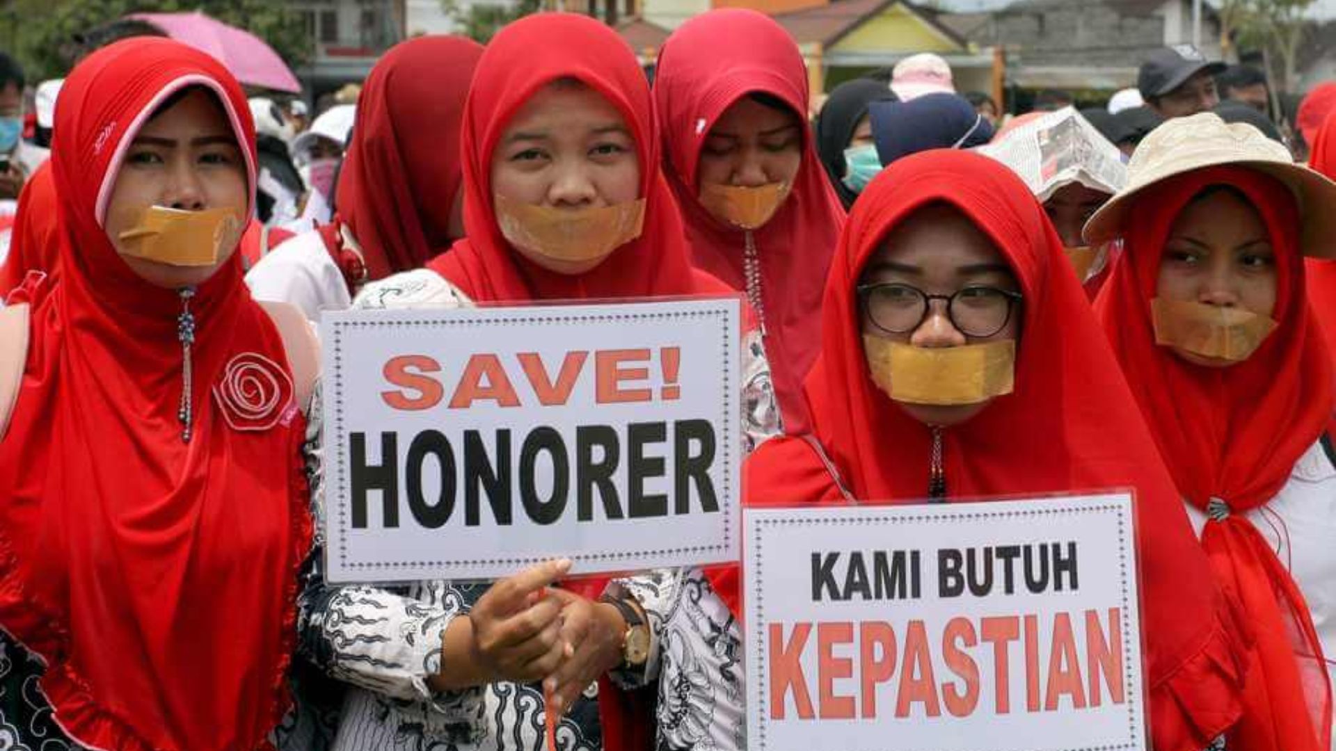 Pemerintah Ciptakan Kesepakatan untuk Kesejahteraan Tenaga Honorer Apa Saja Itu