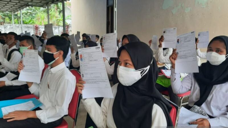 Pemerintah Tegaskan Tidak Ada PHK Massal Tenaga Honorer Diakomodir Menjadi PPPK