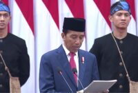 Presiden Jokowi Umumkan Kenaikan Gaji PNS dan Pensiunan Sebagai Kado Kemerdekaan
