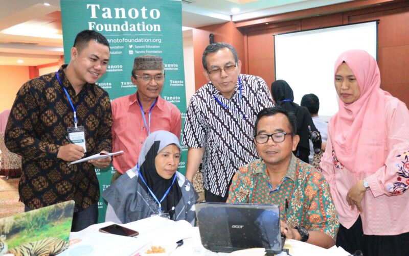 Guru Penggerak Indonesia Maju Hari Guru Nasional