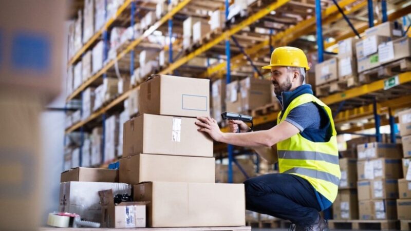 Mengenal Distribution Center Perbedaannya dengan Warehouse 2