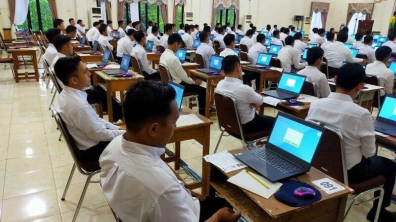 Pemerintah melalui Badan Kepegawaian Negara BKN resmi membuka pendaftaran seleksi CPNS dan PPPK 2023 pada hari ini