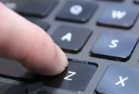 Tombol Keyboard untuk Membuat Rata Tengah