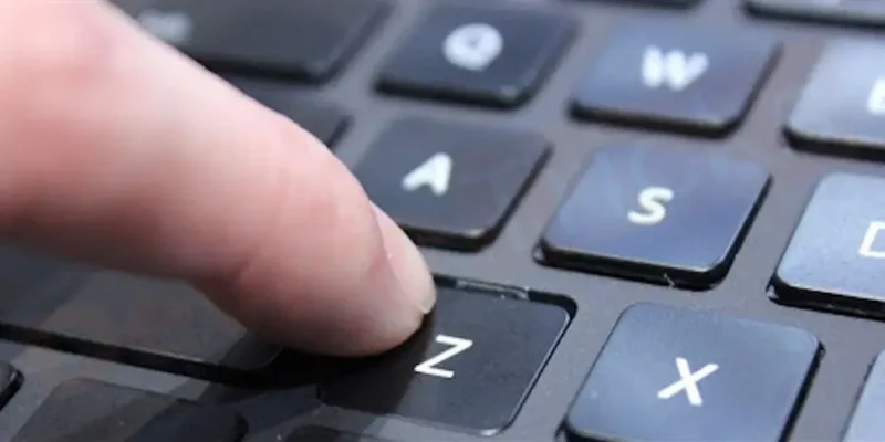 Tombol Keyboard untuk Membuat Rata Tengah