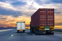 Memahami Perbedaan Pengiriman Cargo dan Ekspedisi