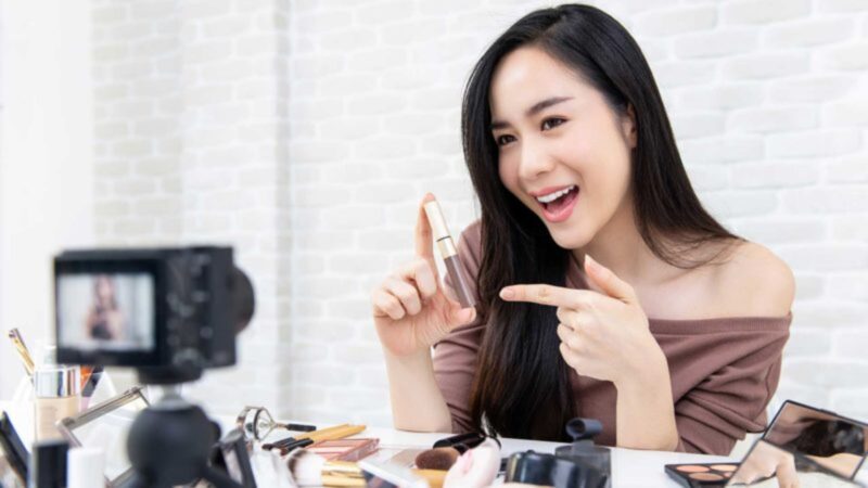 Tips Memilih Influencer yang Tepat untuk Promosi Produk