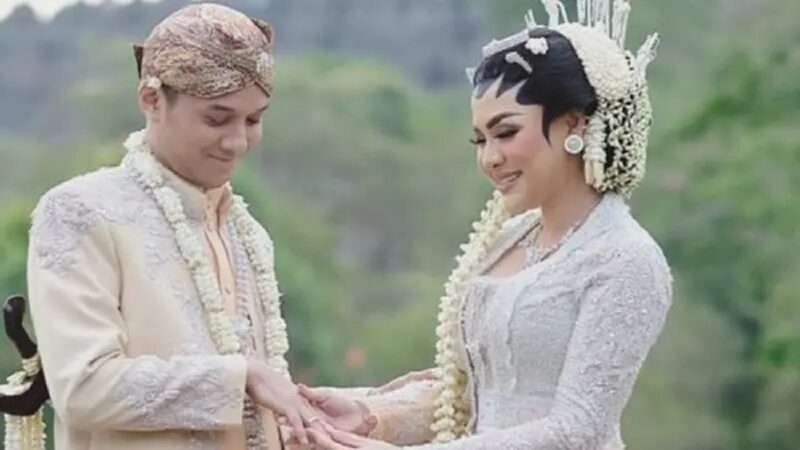 023437500 1544764973 kembang kantil dalam tradisi pernikahan adat jawa