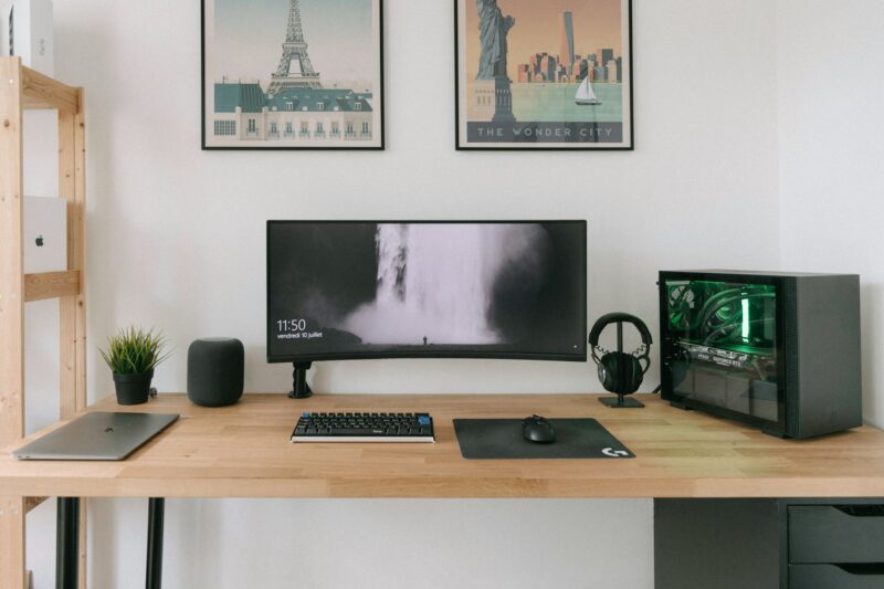 howard bouchevereau Ql4Y26OsEoY unsplash