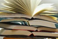 books 1082949 1280
