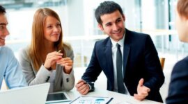 Variable variable Komunikasi Bisnis Lengkap dengan Contohnya
