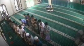 Pria Meninggal Dunia dalam Keadaan Sedang Sujud di Masjid