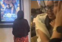 Viral Tertawakan Ibu ibu di Bioskop