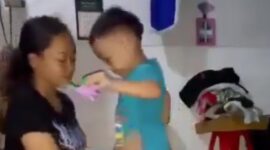 Video Anak Kecil Baju Biru dan Ibunya Viral di Twitter