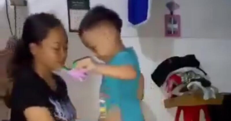 Video Anak Kecil Baju Biru dan Ibunya Viral di Twitter