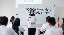 Apa Tanggung Jawab Guru Terhadap Profesi Sesuai Permendikbudristek No. 67 Tahun 2024